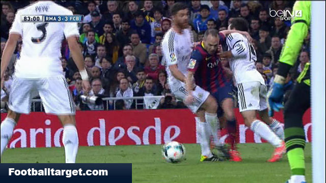 Real-Madrid-vs-Barcelona-Iniesta-Penalty